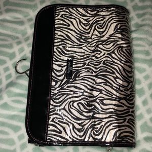Fold up toiletries bag